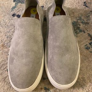 Steve Madden gray suede slip on sneakers! NWT